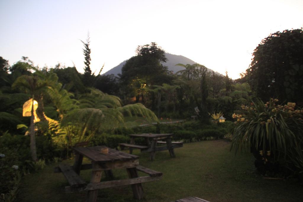 Отель Warung Rekreasi Bedugul Экстерьер фото