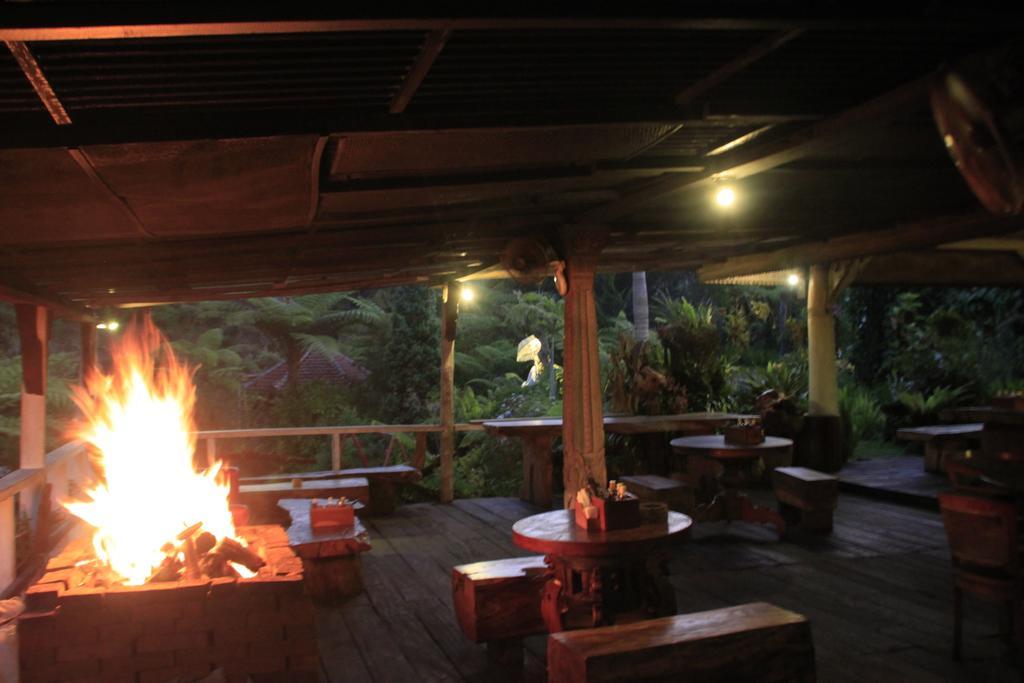 Отель Warung Rekreasi Bedugul Экстерьер фото