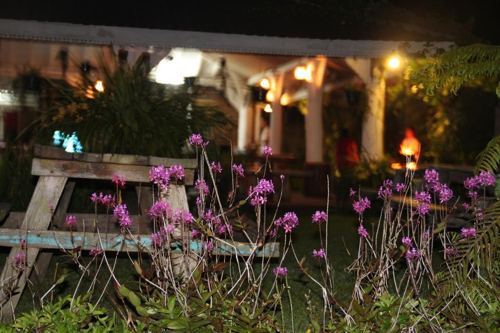 Отель Warung Rekreasi Bedugul Экстерьер фото